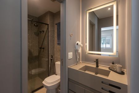 Apartamento para alugar com 42m², 1 quarto e 2 vagasBanheiro da Suíte