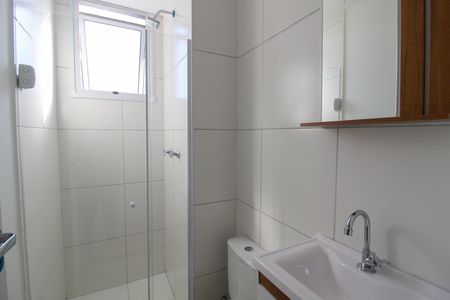 Banheiro de apartamento à venda com 2 quartos, 42m² em Jaguaré, São Paulo