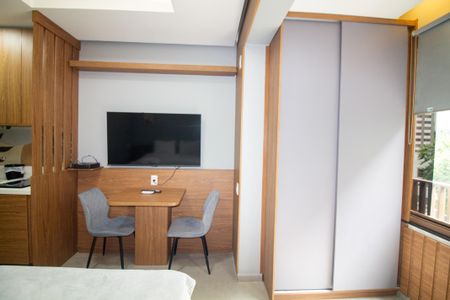 Studio à venda com 24m², 1 quarto e sem vaga Studio à venda com 24m², 1 quarto e sem vagaSala / Quarto - Studio