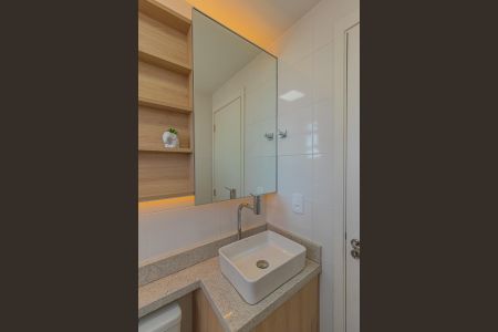 Apartamento para alugar com 44m², 2 quartos e 1 vaga Apartamento para alugar com 44m², 2 quartos e 1 vagaBanheiro social