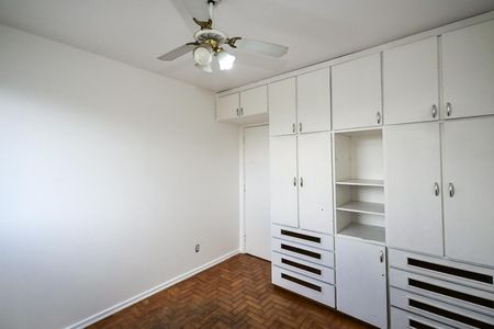 Apartamento para alugar com 90m², 2 quartos e 1 vagaQuarto