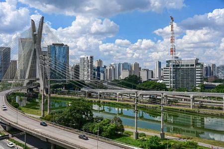 Apartamento para alugar com 90m², 2 quartos e 1 vagaVista da Suíte