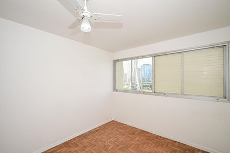 Apartamento para alugar com 90m², 2 quartos e 1 vagaSuíte