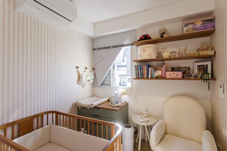 Quarto 1 de apartamento para alugar com 2 quartos, 60m² em Itaim Bibi, São Paulo