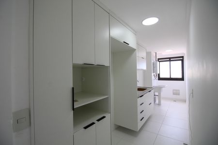 Apartamento para alugar com 77m², 3 quartos e 1 vagaCozinha