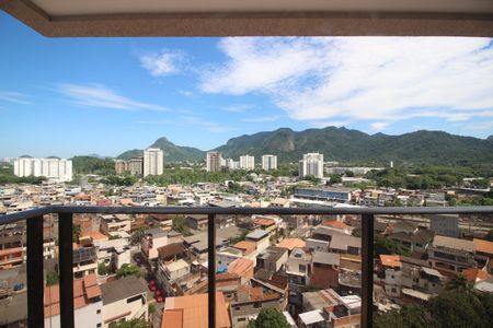 Apartamento para alugar com 77m², 3 quartos e 1 vagaQuarto 2 - Vista