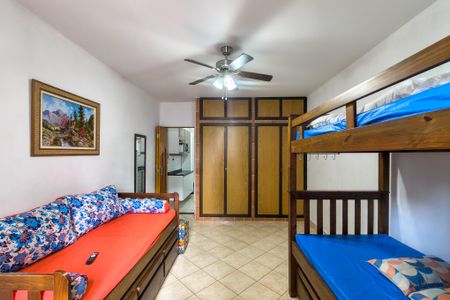 Studio para alugar com 43m², 1 quarto e 1 vagaKitnet