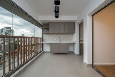 Apartamento para alugar com 69m², 2 quartos e 1 vagaSacada