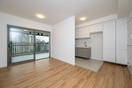 Apartamento para alugar com 69m², 2 quartos e 1 vagaSala