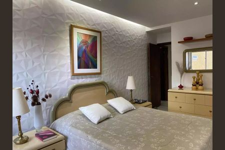 Apartamento à venda com 406m², 4 quartos e 3 vagas