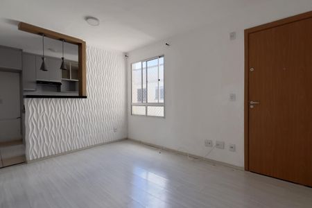Sala de apartamento para alugar com 2 quartos, 44m² em Água Chata, Guarulhos