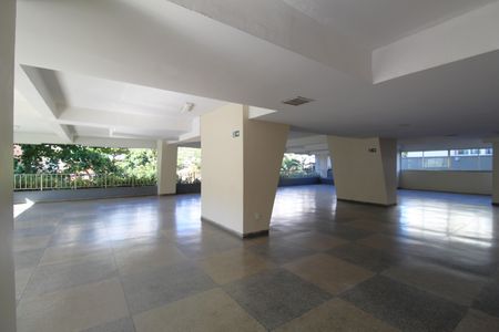 Apartamento à venda com 72m², 2 quartos e 1 vagaÁrea comum - Salão de festas