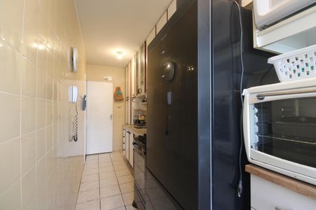 Apartamento à venda com 72m², 2 quartos e 1 vagaCozinha