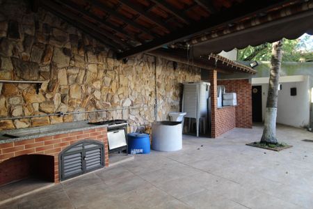 Apartamento à venda com 72m², 2 quartos e 1 vagaÁrea comum - Churrasqueira