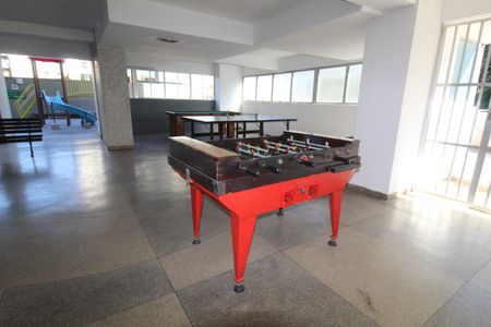 Apartamento à venda com 72m², 2 quartos e 1 vagaÁrea comum