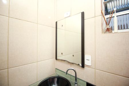 Casa à venda com 125m², 2 quartos e 2 vagasBanheiro