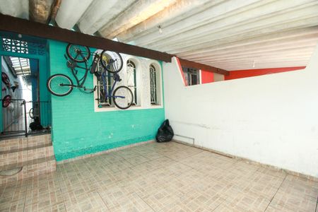 Casa à venda com 125m², 2 quartos e 2 vagasGaragem
