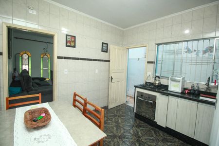 Casa à venda com 125m², 2 quartos e 2 vagasCozinha