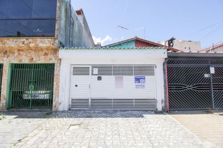 Casa à venda com 125m², 2 quartos e 2 vagasFachada