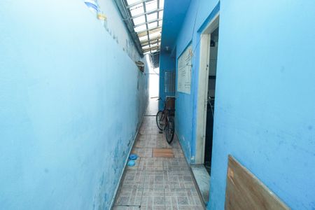 Casa à venda com 125m², 2 quartos e 2 vagasCorredor