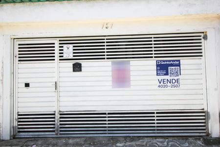 Casa à venda com 125m², 2 quartos e 2 vagasPlaca instalada em 11/04/2026 com o código HBJM-1915