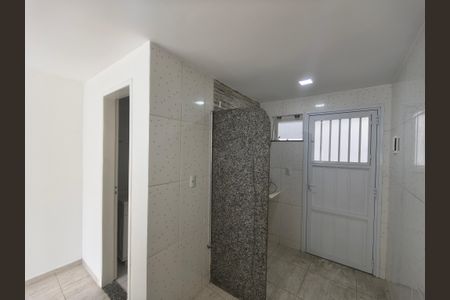 Apartamento para alugar com 42m², 2 quartos e sem vaga
