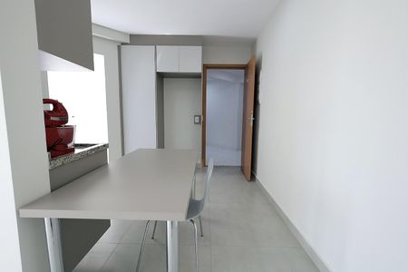 Sala de apartamento para alugar com 2 quartos, 60m² em Casa Branca, Santo André