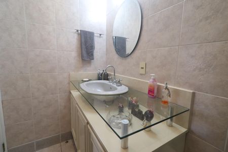 Apartamento à venda com 151m², 3 quartos e 2 vagasBanheiro
