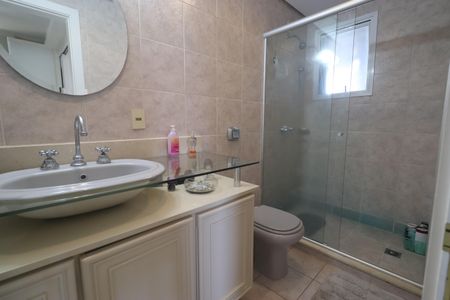 Apartamento à venda com 151m², 3 quartos e 2 vagasBanheiro