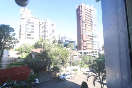 Apartamento à venda com 151m², 3 quartos e 2 vagassacada da sala