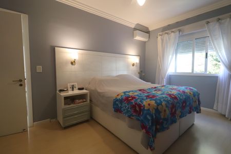 Apartamento à venda com 151m², 3 quartos e 2 vagasSuíteSuíte