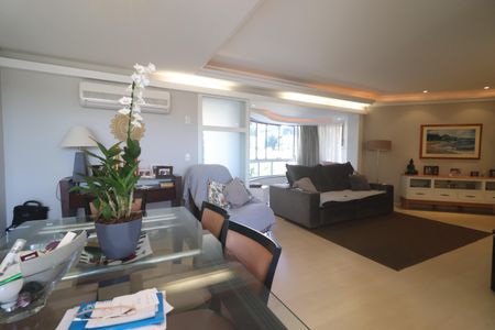 Apartamento à venda com 151m², 3 quartos e 2 vagasJantar