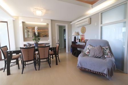 Apartamento à venda com 151m², 3 quartos e 2 vagasJantar