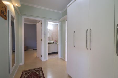 Apartamento à venda com 151m², 3 quartos e 2 vagascorredor dos quartos