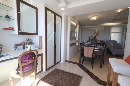 Apartamento à venda com 151m², 3 quartos e 2 vagasJantar