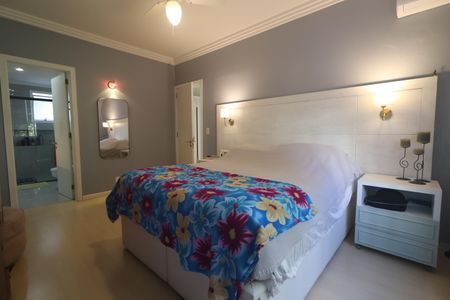 Apartamento à venda com 151m², 3 quartos e 2 vagasSuíte