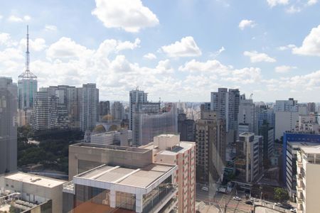 Apartamento à venda com 132m², 3 quartos e 2 vagasVista da Suíte 1