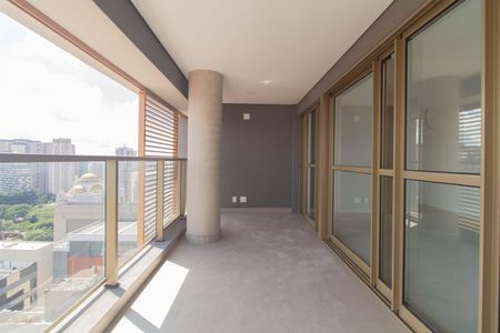 Apartamento à venda com 132m², 3 quartos e 2 vagasVaranda