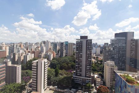 Apartamento à venda com 132m², 3 quartos e 2 vagasVista da Suíte 1
