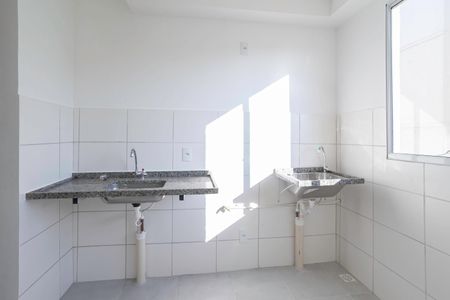 Apartamento para alugar com 45m², 2 quartos e 1 vagaCozinha e Área de Serviço