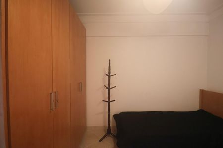 Apartamento para alugar com 121m², 3 quartos e 1 vaga Apartamento para alugar com 121m², 3 quartos e 1 vagaQuarto