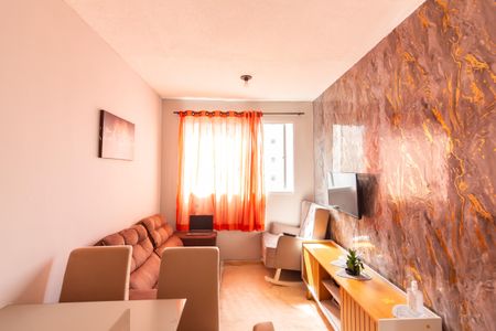 Sala de apartamento para alugar com 2 quartos, 42m² em Jardim Boa Vista (zona Oeste), Osasco