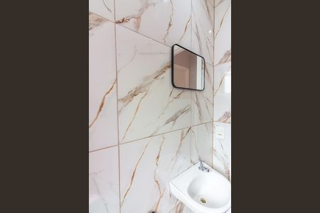 Apartamento para alugar com 42m², 2 quartos e sem vagaBanheiro 
