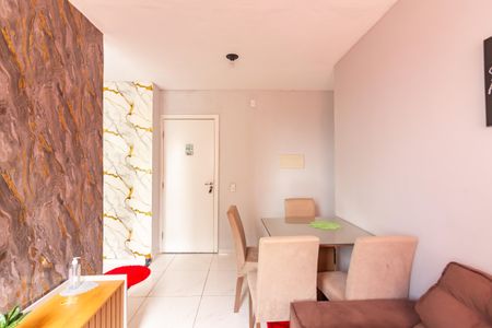 Sala de apartamento para alugar com 2 quartos, 42m² em Jardim Boa Vista (zona Oeste), Osasco