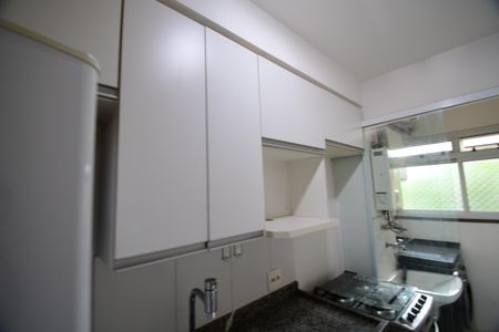 Apartamento para alugar com 70m², 2 quartos e 2 vagasCozinha
