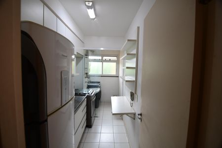 Apartamento para alugar com 70m², 2 quartos e 2 vagasCozinha
