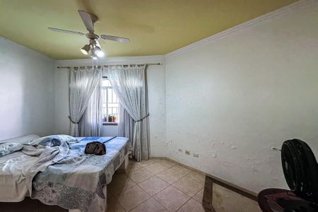 Casa à venda com 450m², 4 quartos e 3 vagasSuíte 2