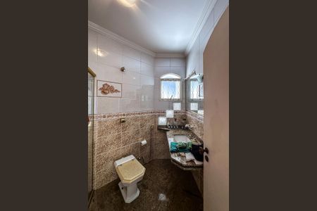 Casa à venda com 450m², 4 quartos e 3 vagasBanheiro