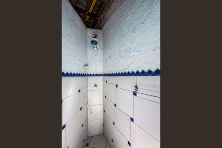 Casa à venda com 450m², 4 quartos e 3 vagasBanheiro da área externa