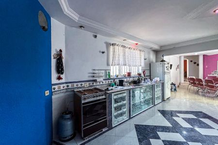 Casa à venda com 450m², 4 quartos e 3 vagasCozinha